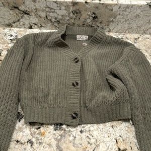 Green knitted sweater size medium